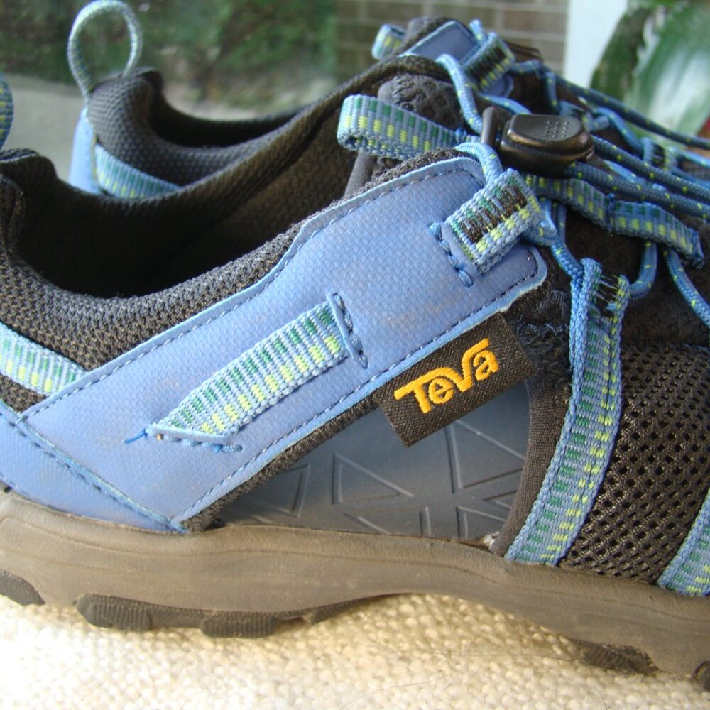 Teva black and blue Manatee hiking pool river Sport Sandal, Size 5 - Picture 3 of 7